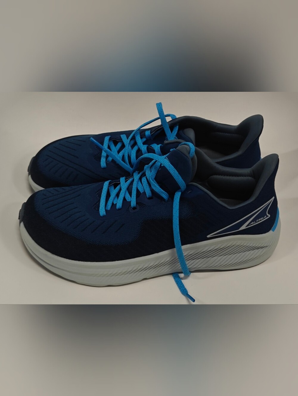 Altra Experience Form Running Shoes Men’s Size 9 Navy Light Blue Comfort Trainer